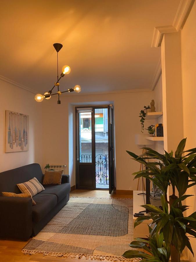 Apartamento Amplio Y Central A Pie De Playa La Concha 圣塞瓦斯蒂安 外观 照片
