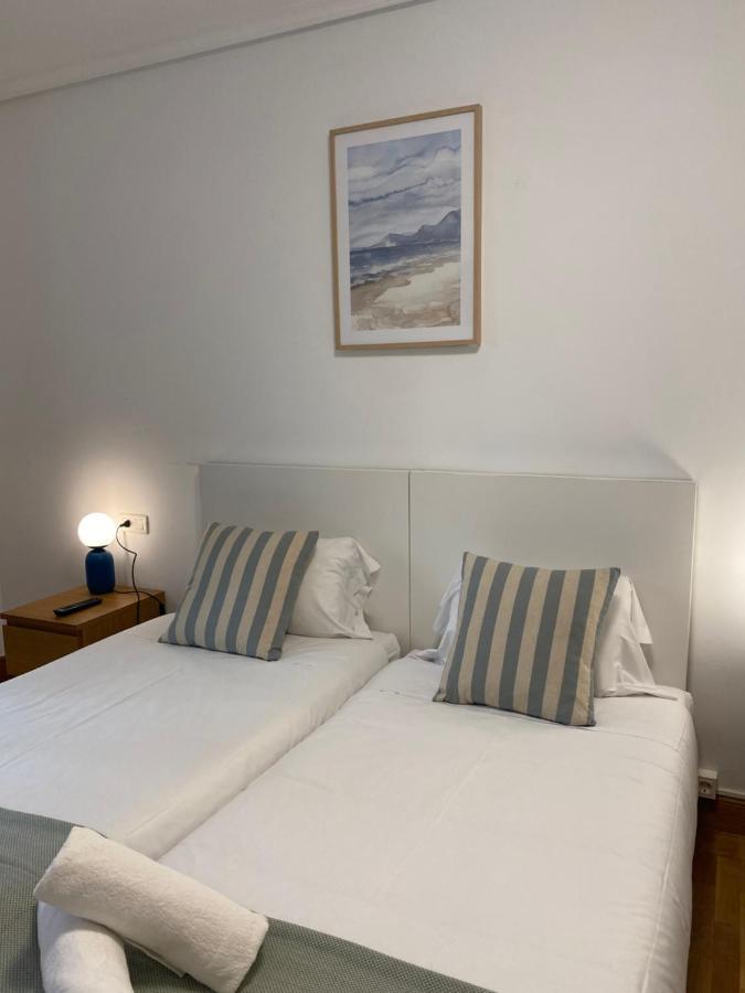 Apartamento Amplio Y Central A Pie De Playa La Concha 圣塞瓦斯蒂安 外观 照片