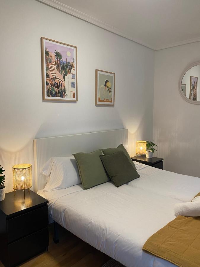 Apartamento Amplio Y Central A Pie De Playa La Concha 圣塞瓦斯蒂安 外观 照片